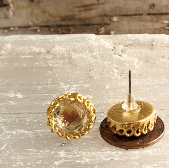 11.6 Carats Natural Prasiolite Green Amethyst Stud Earrings In 24k Gold Plated - Picture 4 of 4